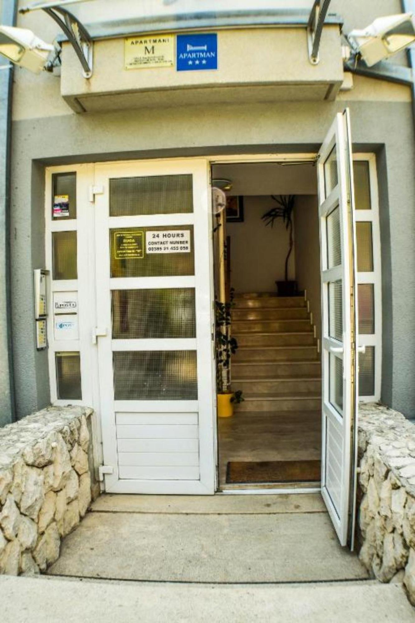 M Duplex Apartments Split Exterior photo